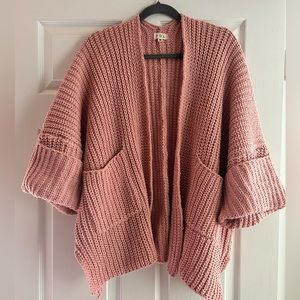 POL Boutique Thick Chunky knitted Cardigan Sweater - medium